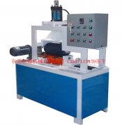 兩(liang)輥小型液壓自動(dòng)卷邊機