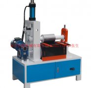 新型圓(yuan)弧自動(dong)卷闆機(jī)