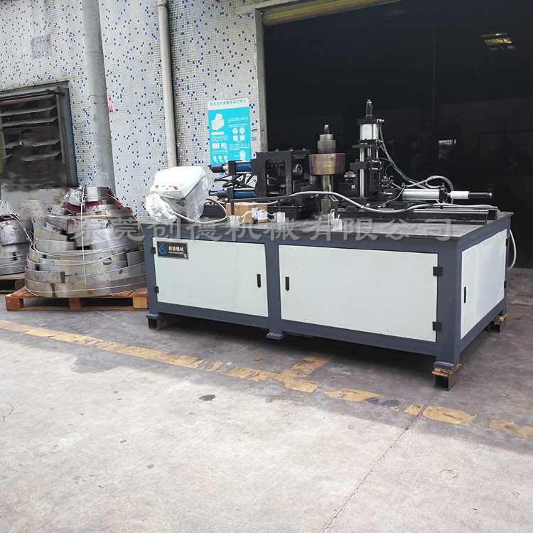 風機筒風閥(fa)管自動翻邊(bian)機